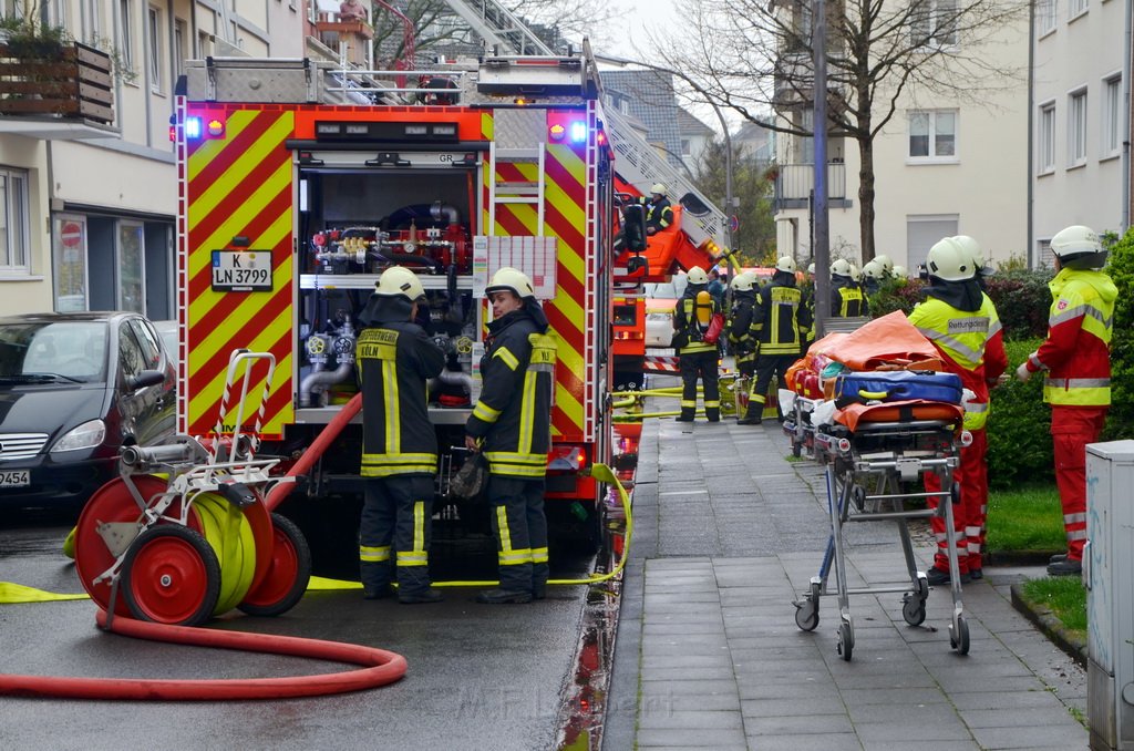 Feuer2Y Koeln Muelheim Windmuehlenstr P060.JPG